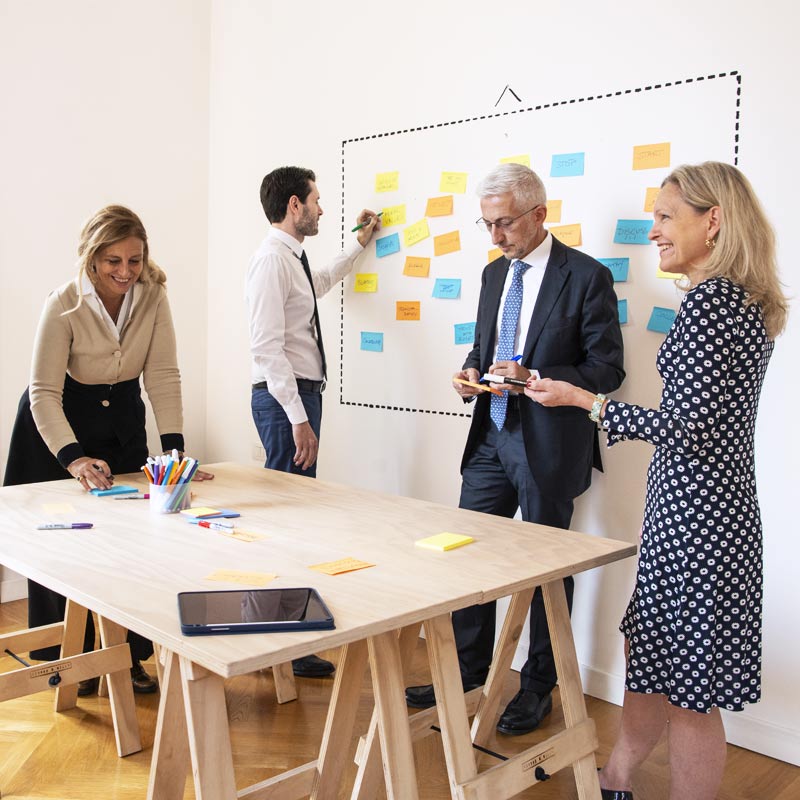 Oliv_Partners_services_team-coaching